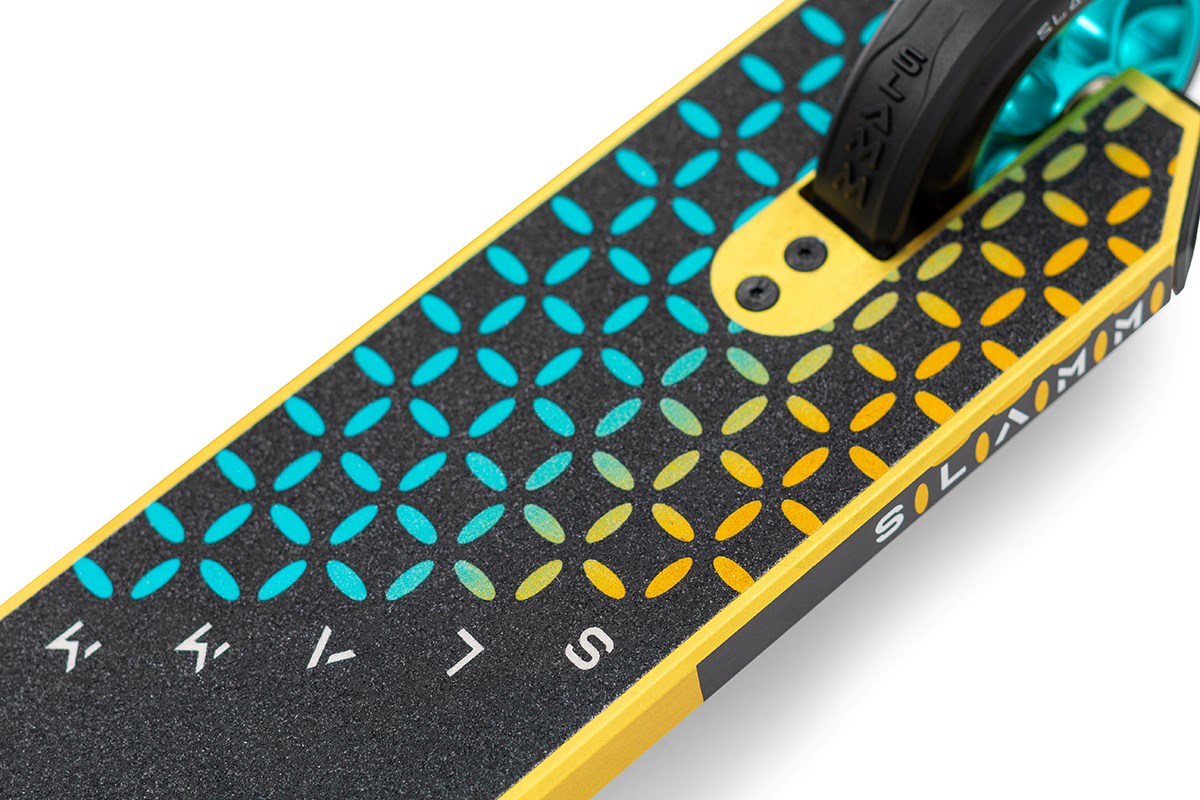 Slamm Assault Stunt Scooter l Gold