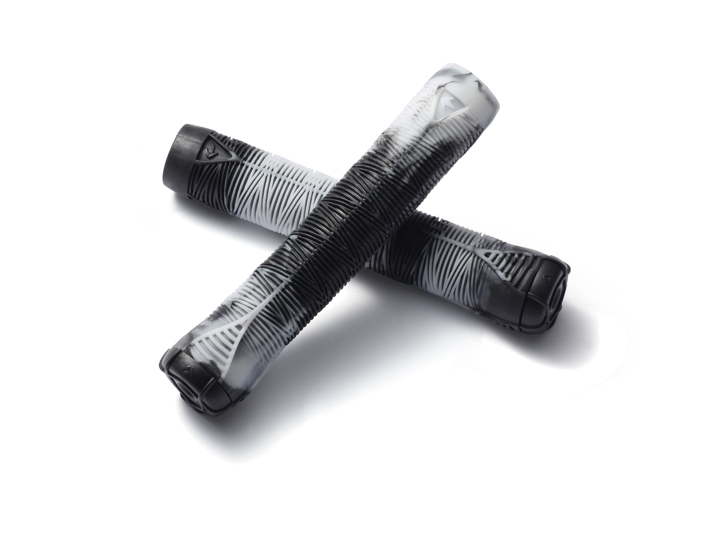Blunt Envy Hand Grip V2 White Black