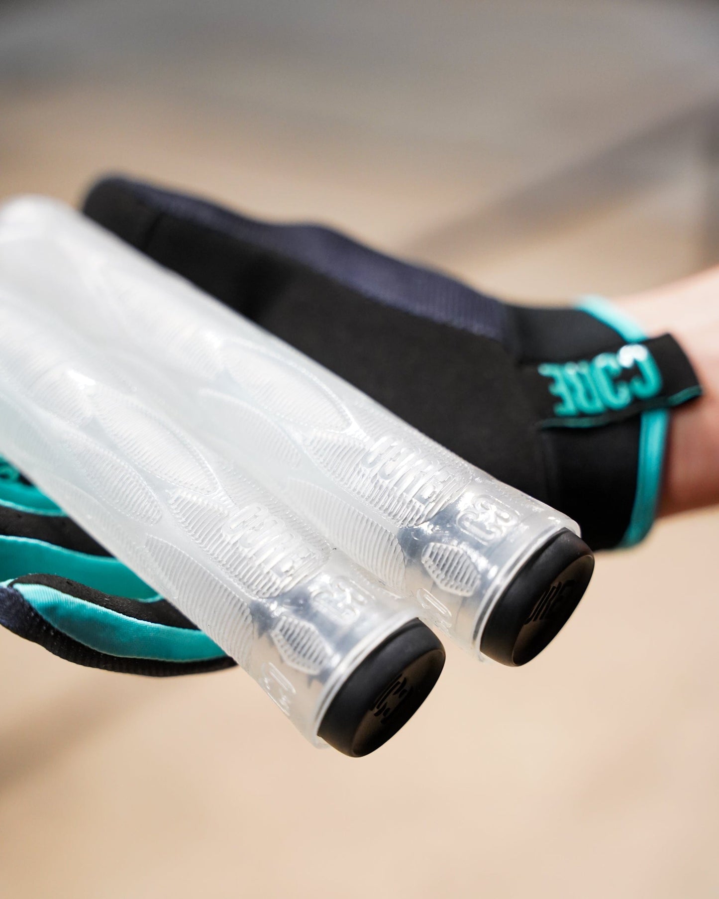 CORE Pro Handlebar Grips, Soft 170mm - Clear