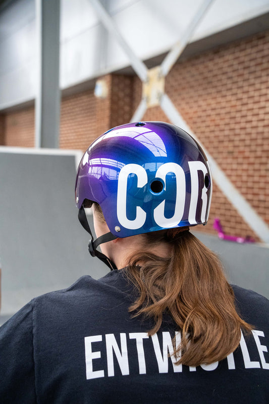 CORE Street Helmet - Gloss Neo/White